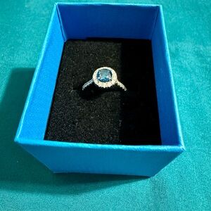 14kt White Gold Blue Diamond Ring